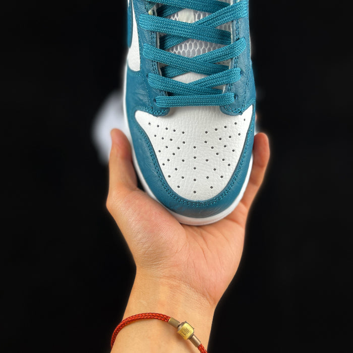 Nike Dunk Low "Ocean"