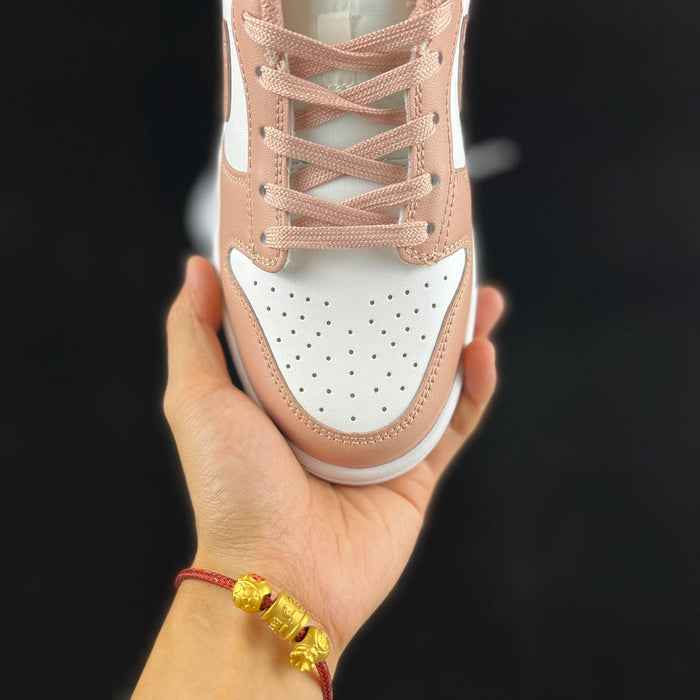 Nike Dunk Low SE “Rose Whisper”