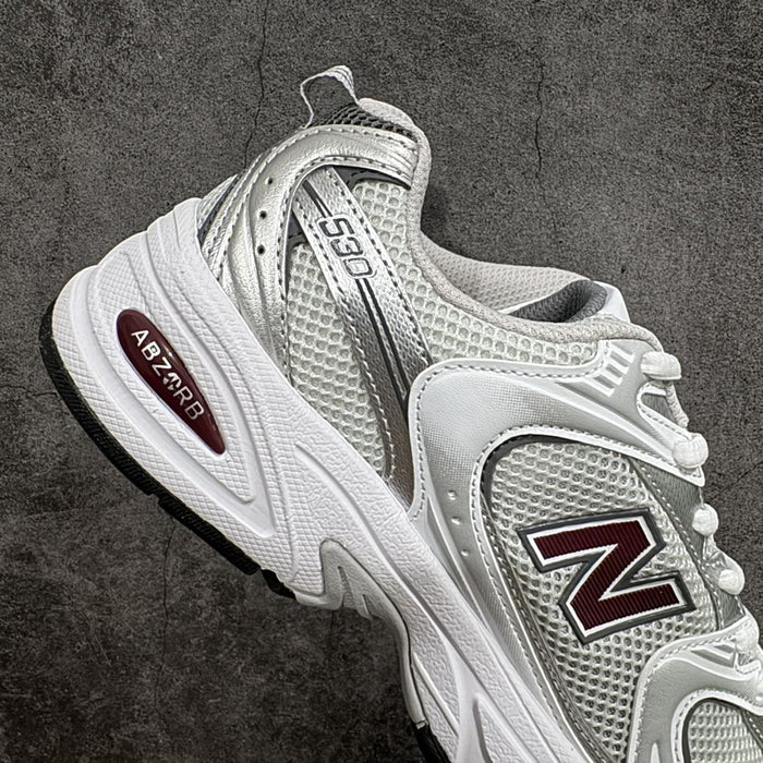 New Balance 530