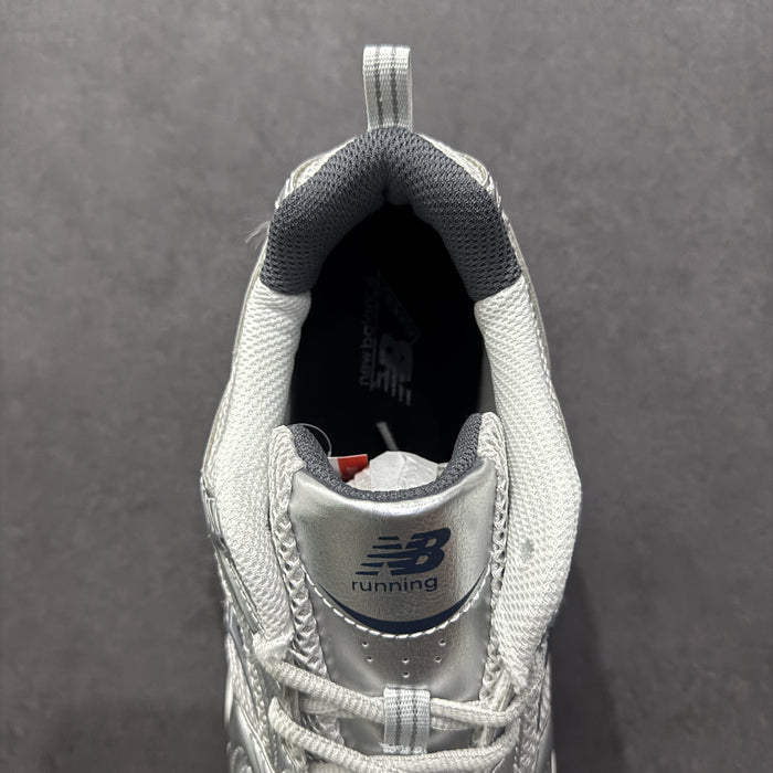 New Balance 530